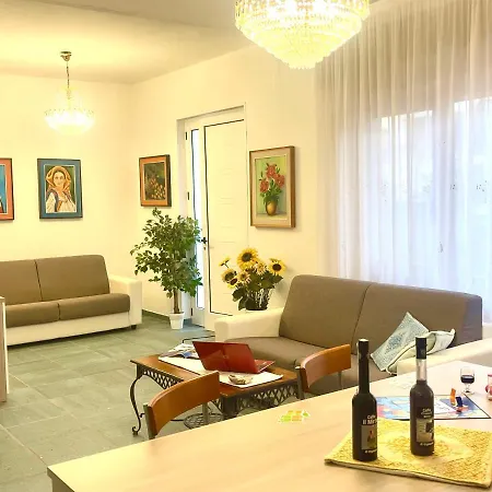 Holiday home Casa Perla